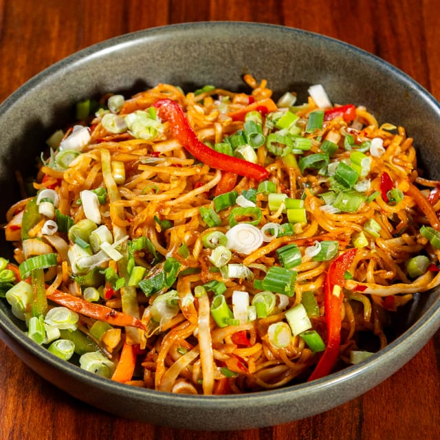 Hakka Noodles.